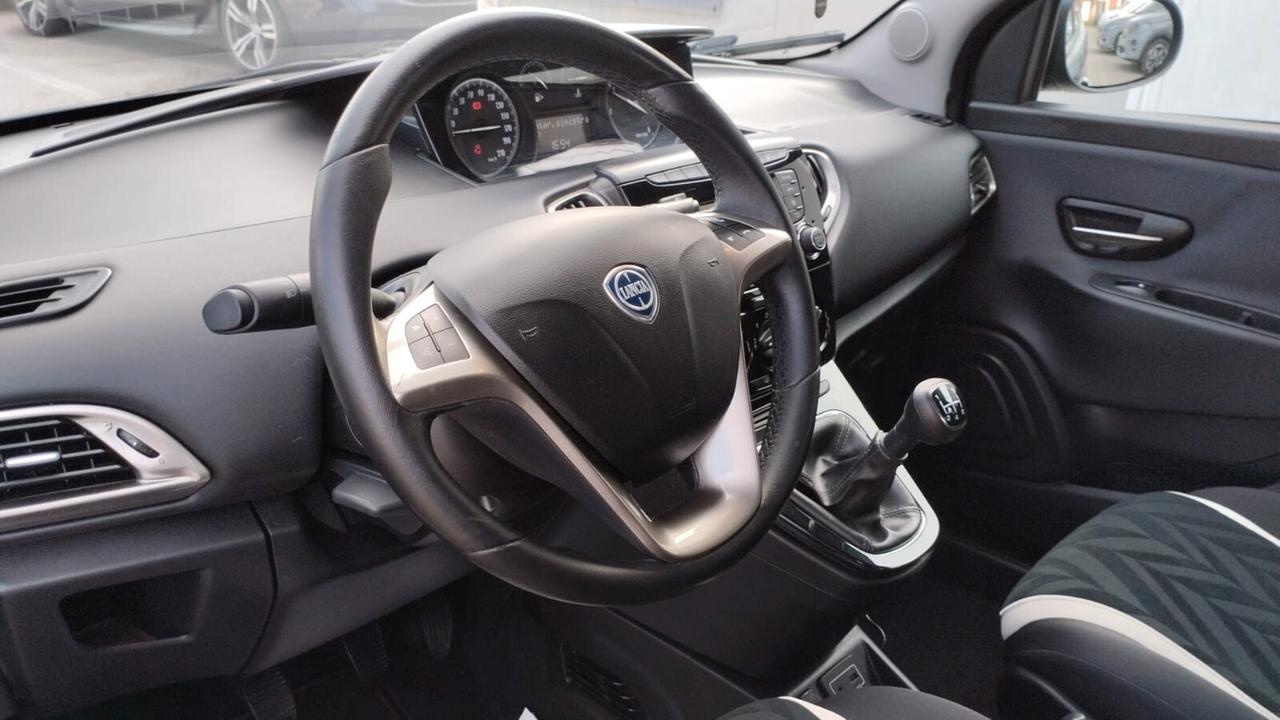 Lancia Ypsilon 1.3 MJT 16V 95 CV 5 porte S&S Platinum