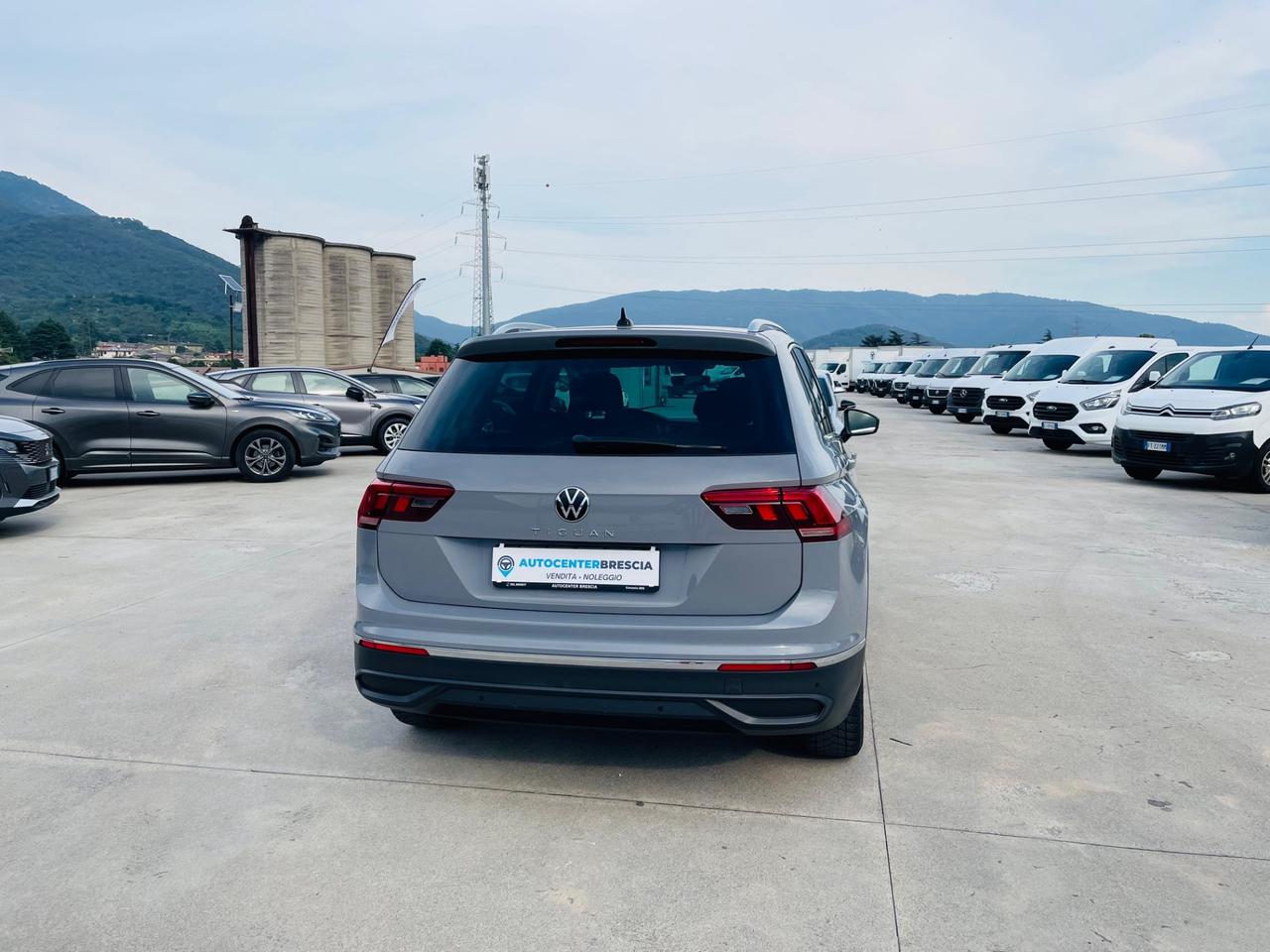 Volkswagen Tiguan 2.0 TDI 150 CV SCR DSG Life Euro 6E UniProprietario