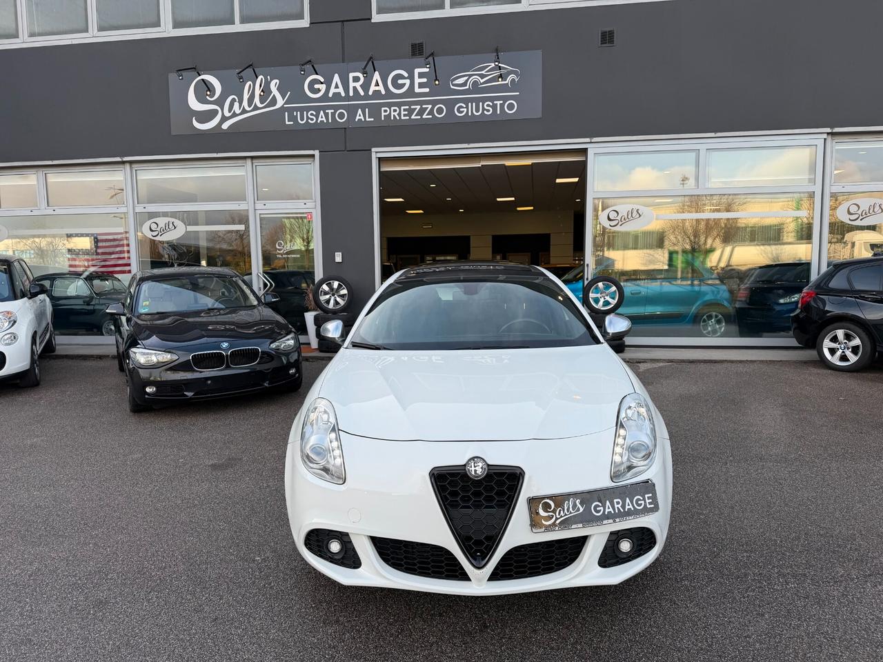 Alfa Romeo Giulietta 1.4 Turbo Full Optional Neopatentati