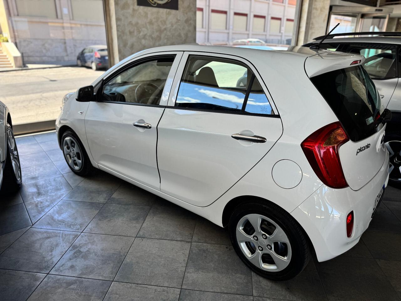 Kia Picanto 1.0 12V 5 porte Glam