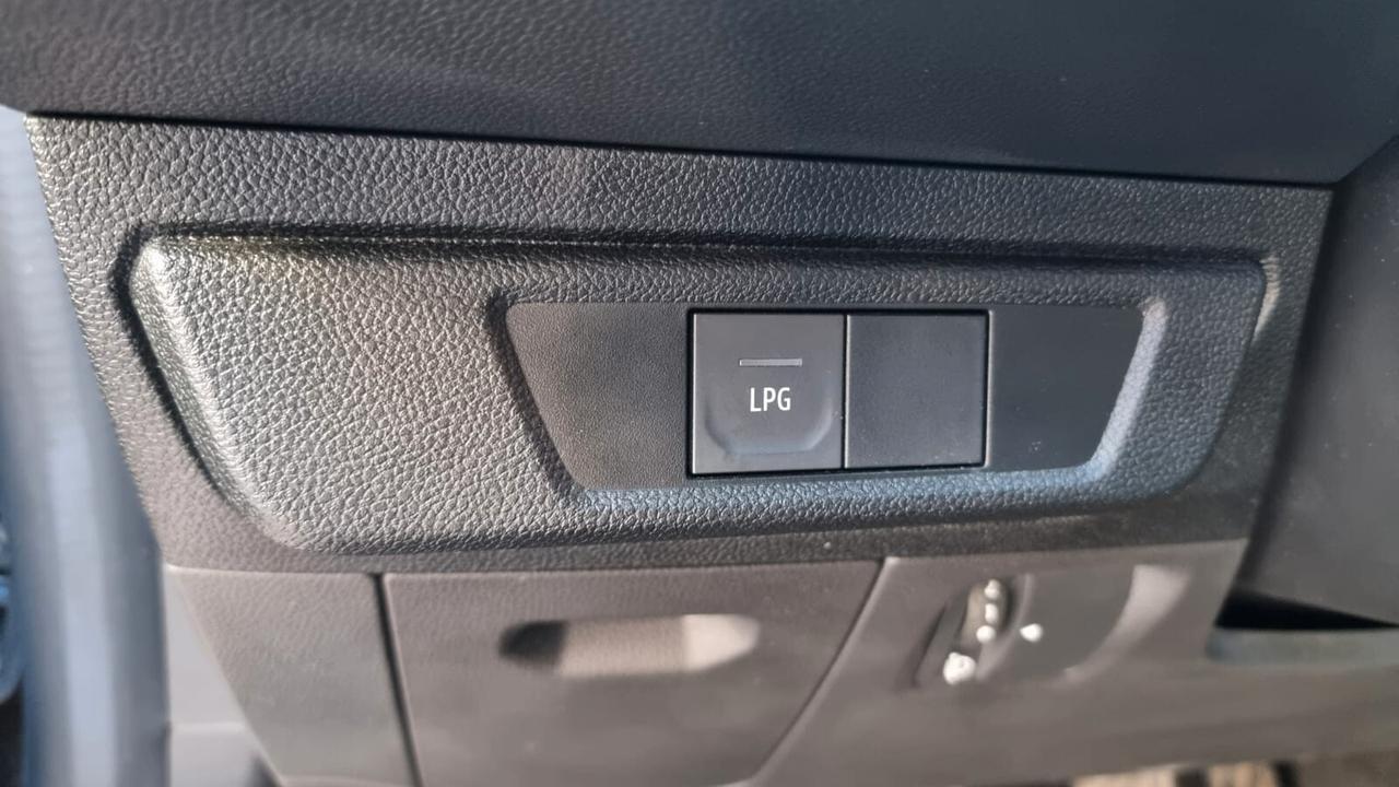 Dacia Sandero STEPWAY 1.0 TCE ECO G EXTREME