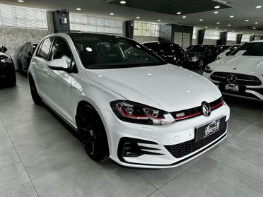 Volkswagen Golf GTI Performance 2.0 245 CV TSI DSG 5p.