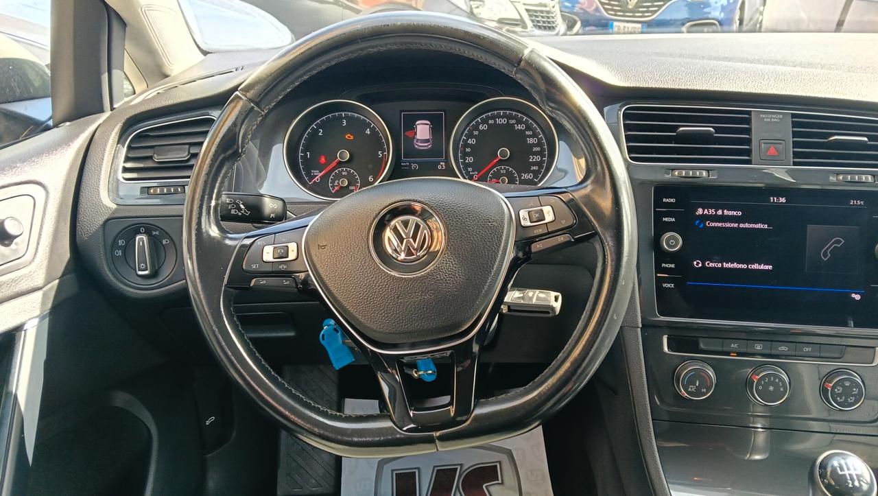 VW GOLF EXECUTIVE -PREZZO PROMO!