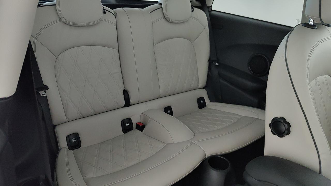 MINI Mini IV F56 2021 3p - Mini 3p 2.0 Cooper S Business auto