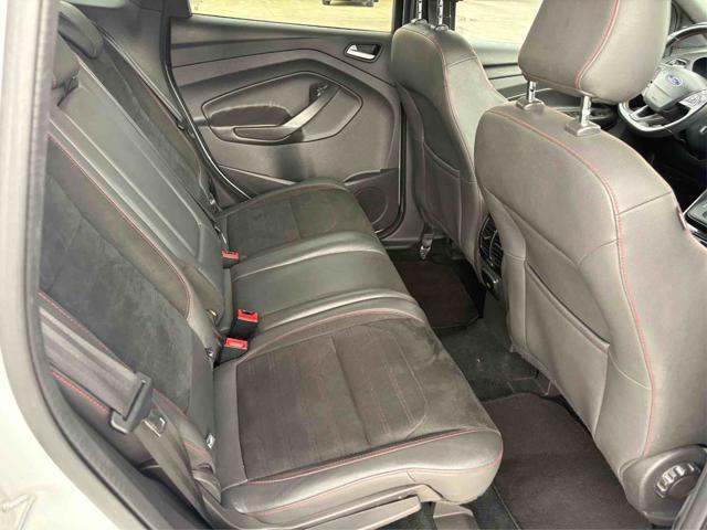 FORD Kuga 2.0 TDCI 180 CV S&S 4WD Powershift ST-Line
