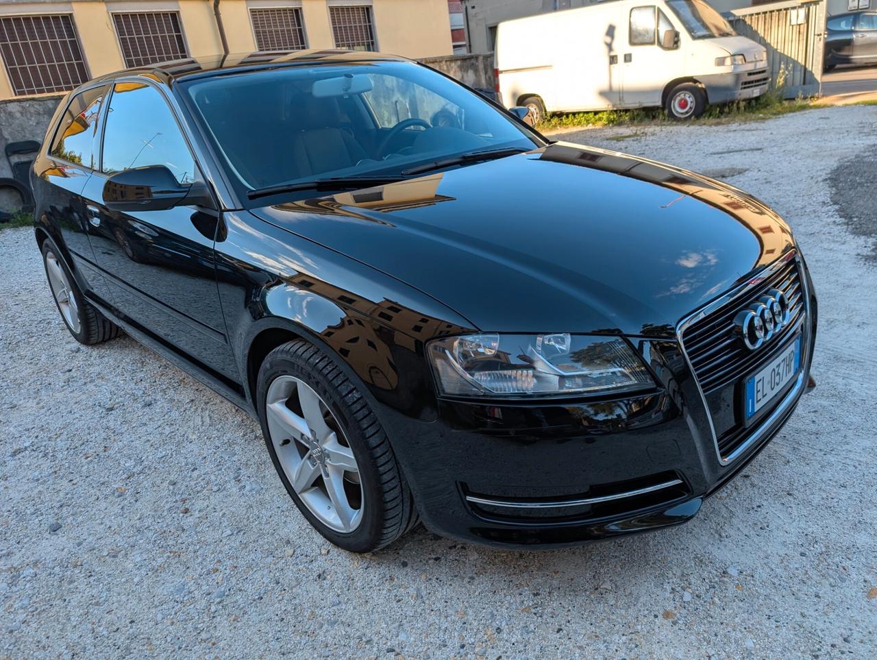 Audi A3 1.6 TDI 105 CV CR Attraction TENUTA BENISSIMO SOLO KM 117000