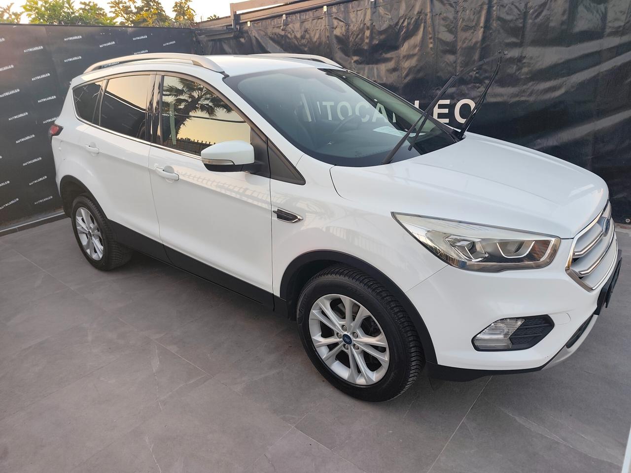 Ford Kuga 1.5 TDCI 120 CV Titanium