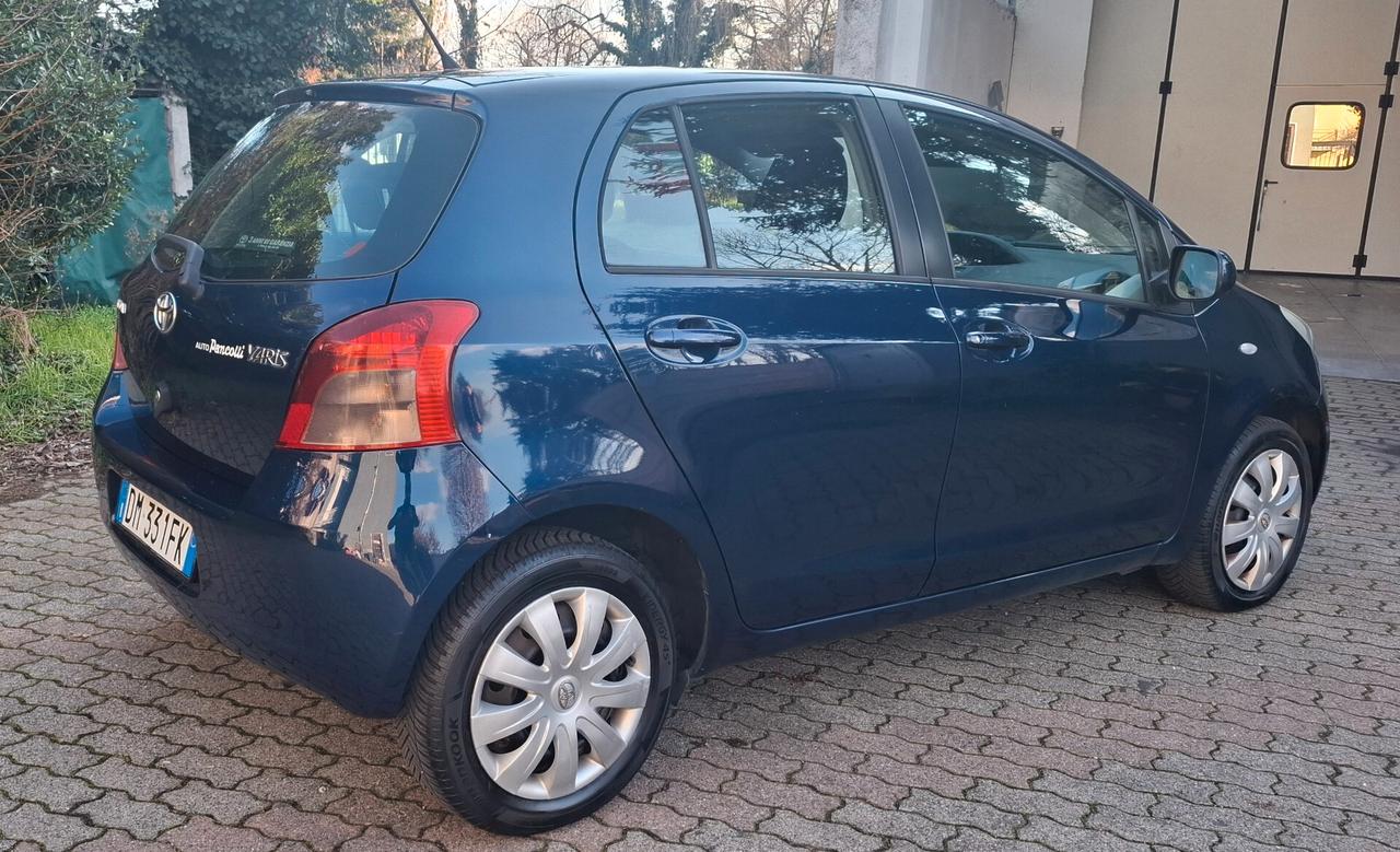 Toyota Yaris 1.3 5 porte Sol