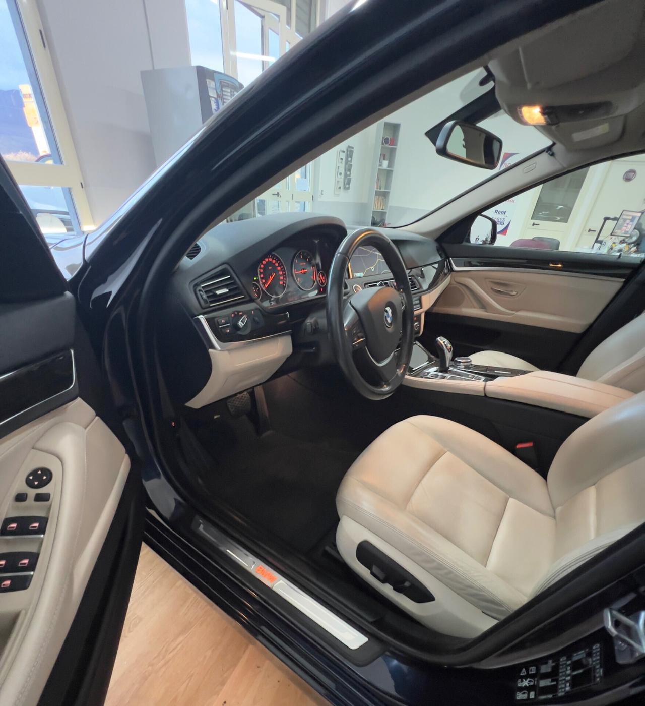 Bmw 525 525d xDrive Luxury