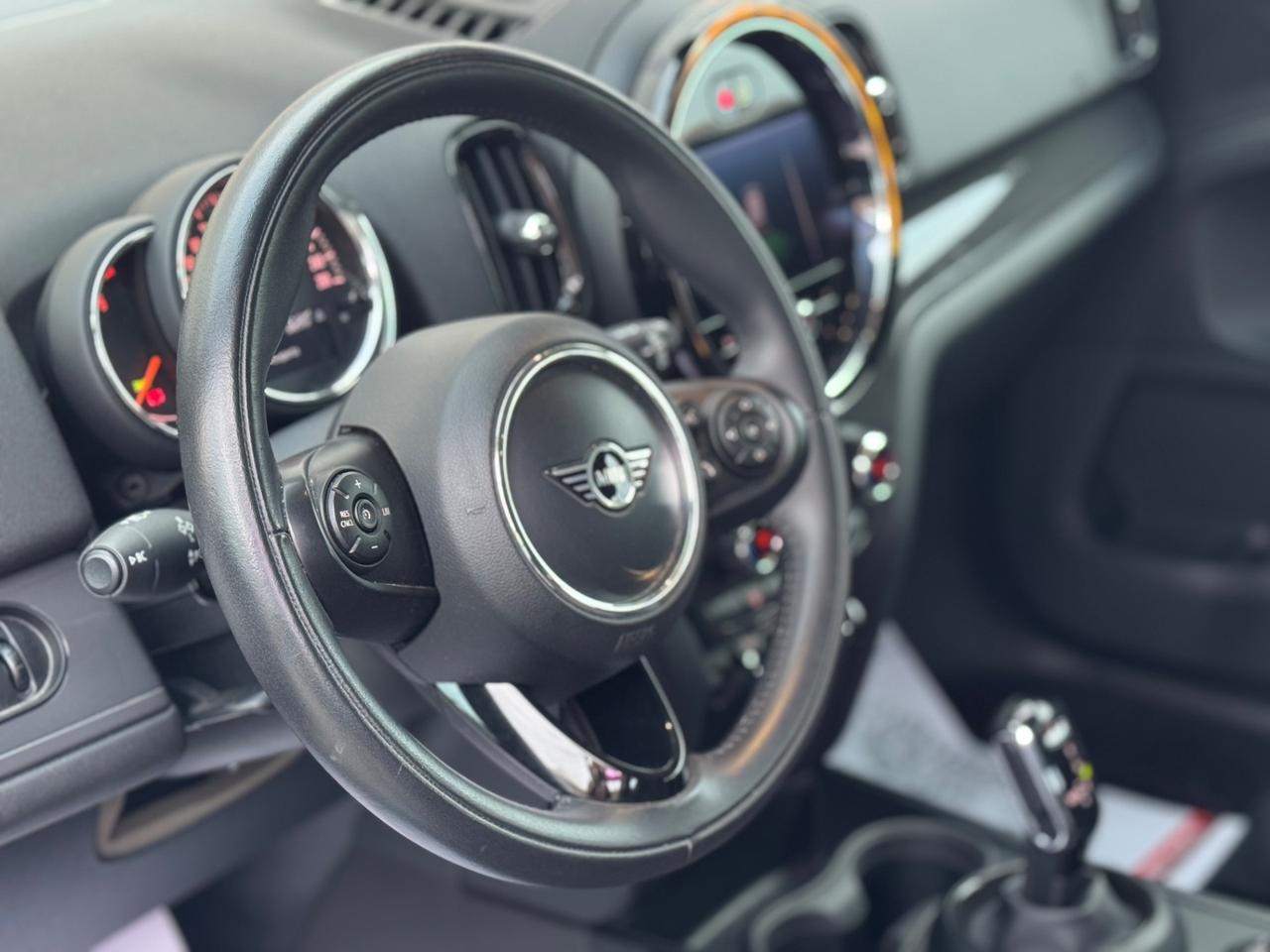 MINI COUNTRYMAN COOPER D ALL4 HYPE FULL IVA