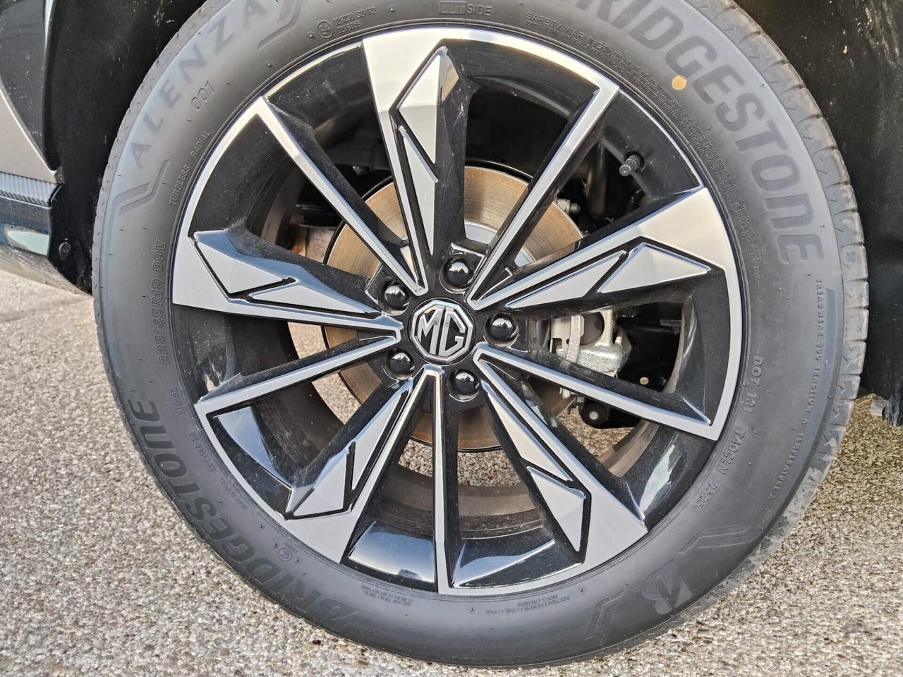 NUOVA Mg HS COMFORT HYBRID +