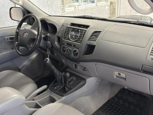 Toyota Hilux Extra Cab Hilux 2.5 extra cab SR 140cv my11