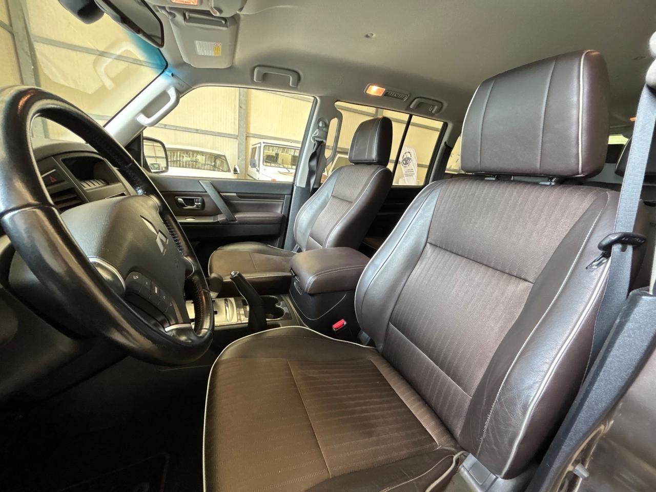 Mitsubishi Pajero 3.2 cr instyle