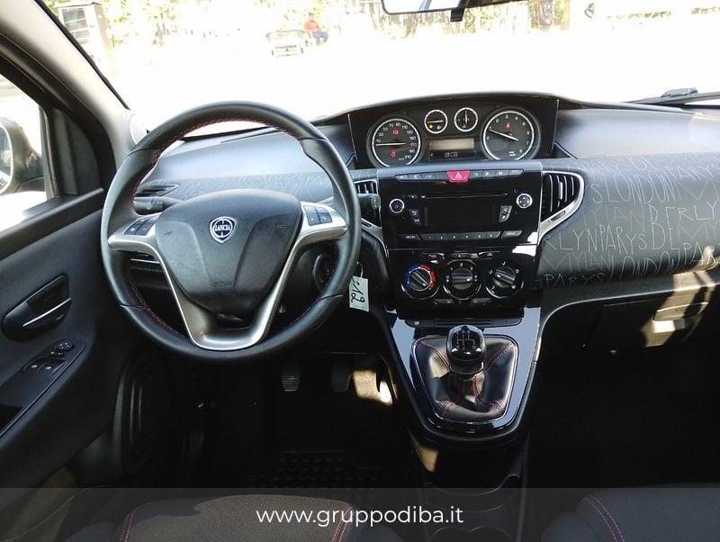 Lancia Ypsilon III 2011 Benzina 0.9 t.air elefantino ecochic metano 80cv