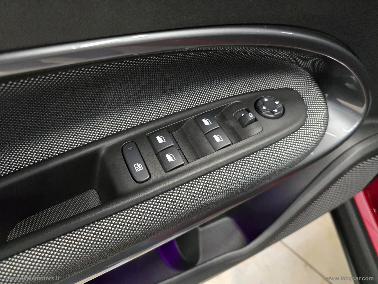 FIAT 600 Hybrid MHEV ICON