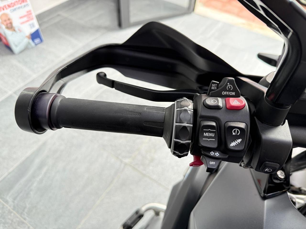 Bmw R 1250 GS Triple black