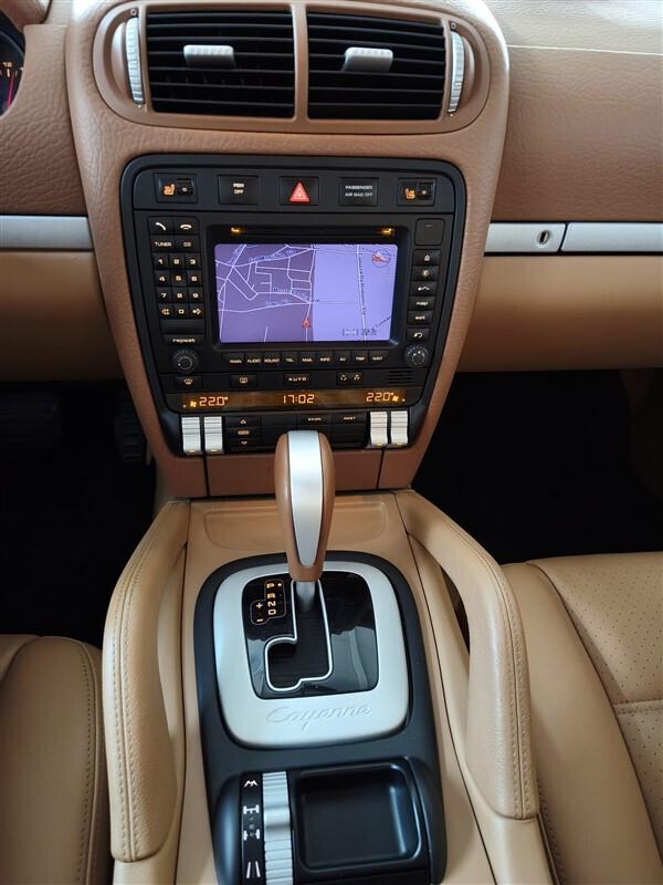 Porsche Cayenne 3.2 V6 cat !!! KM 140.000 !!! ASI in corso