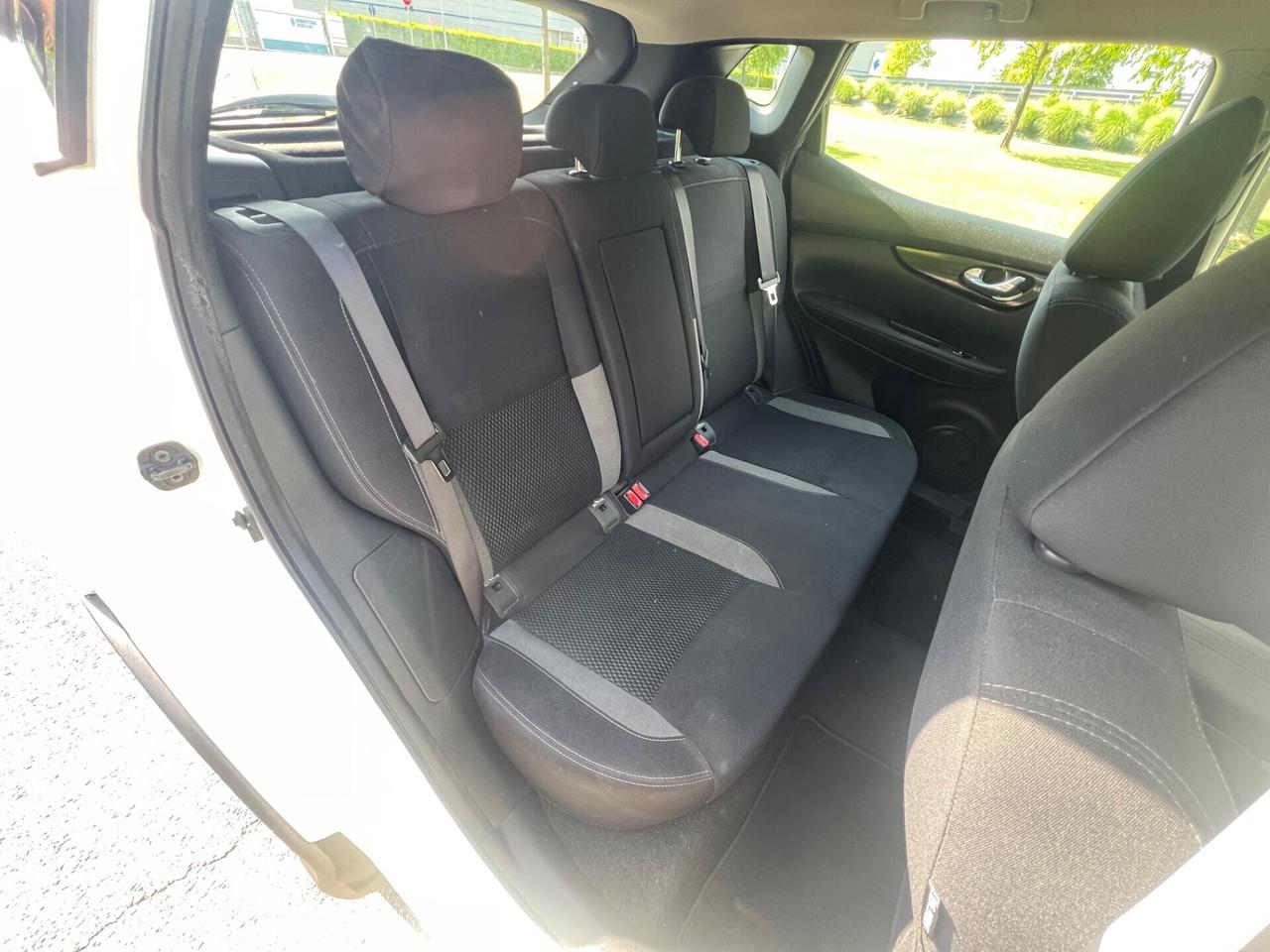Nissan Qashqai 1.2 DIG-T Acenta