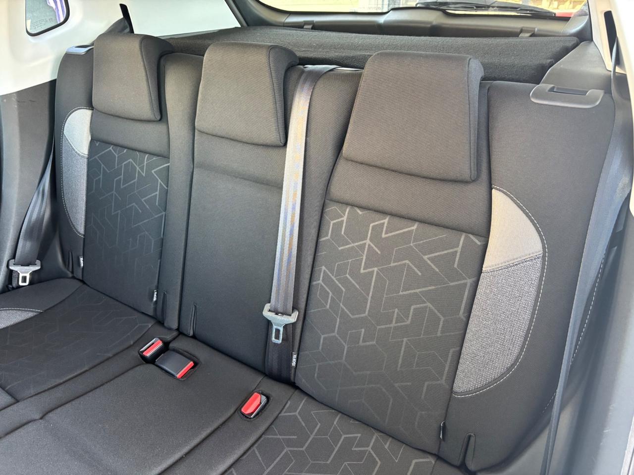 Peugeot 2008 BlueHDi 100 Active