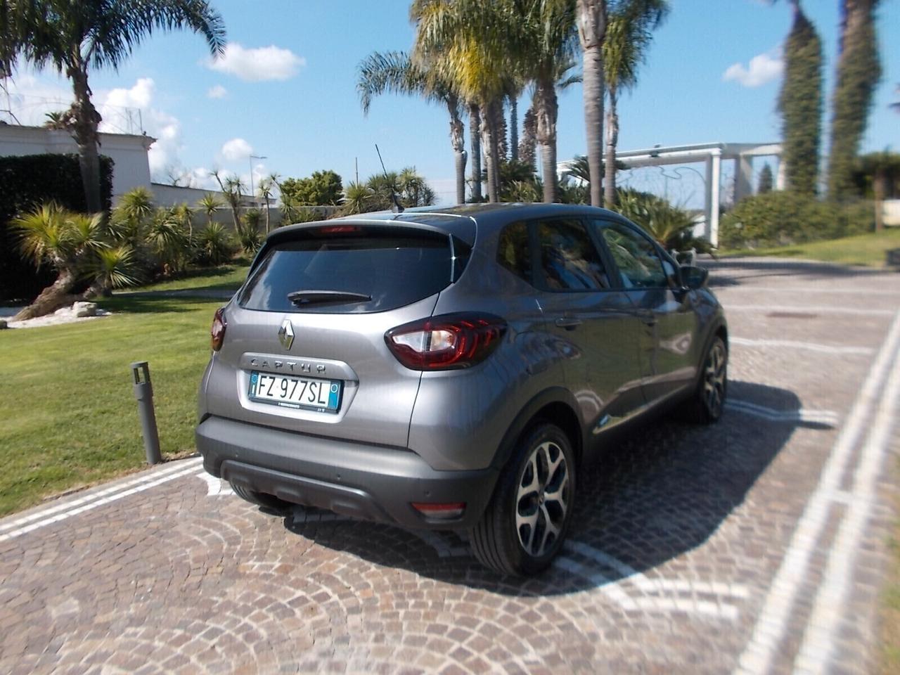 Renault Captur 1.5 dCi 90cv *FULL OPT.* da VETRINA