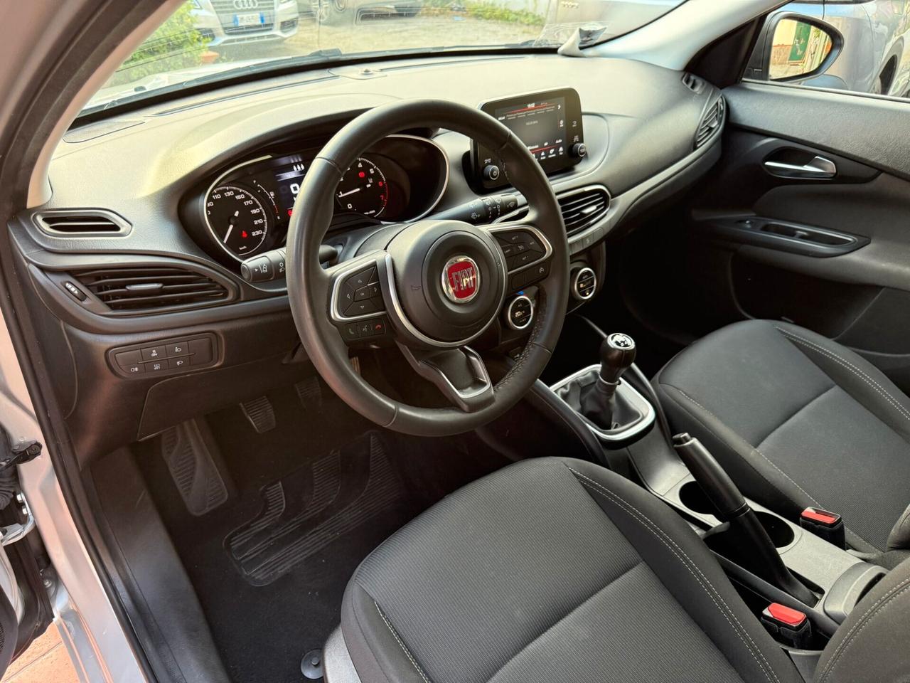 Fiat Tipo 1.0 5 porte UCONNECT 7"