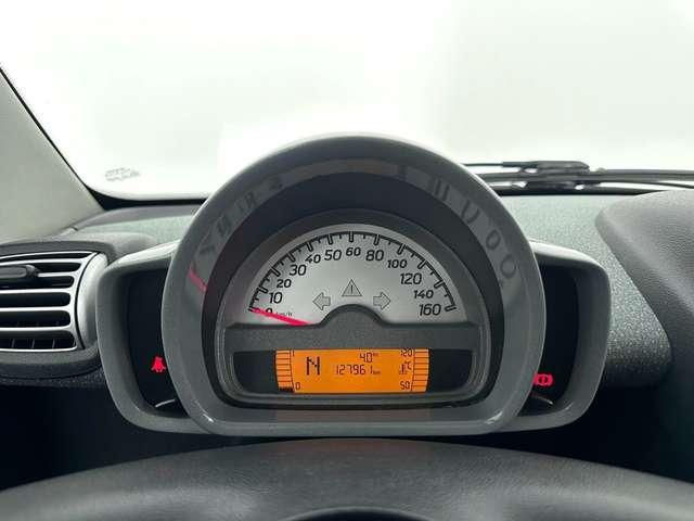 smart forTwo 1000 52 kW coupé limited two