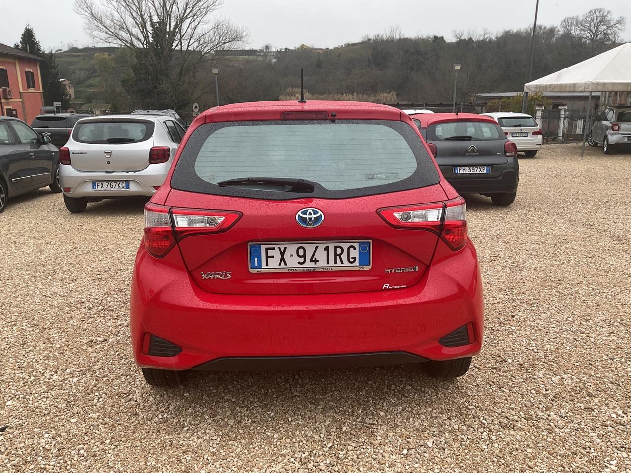 Toyota Yaris 1.5 Hybrid 5 porte Cool