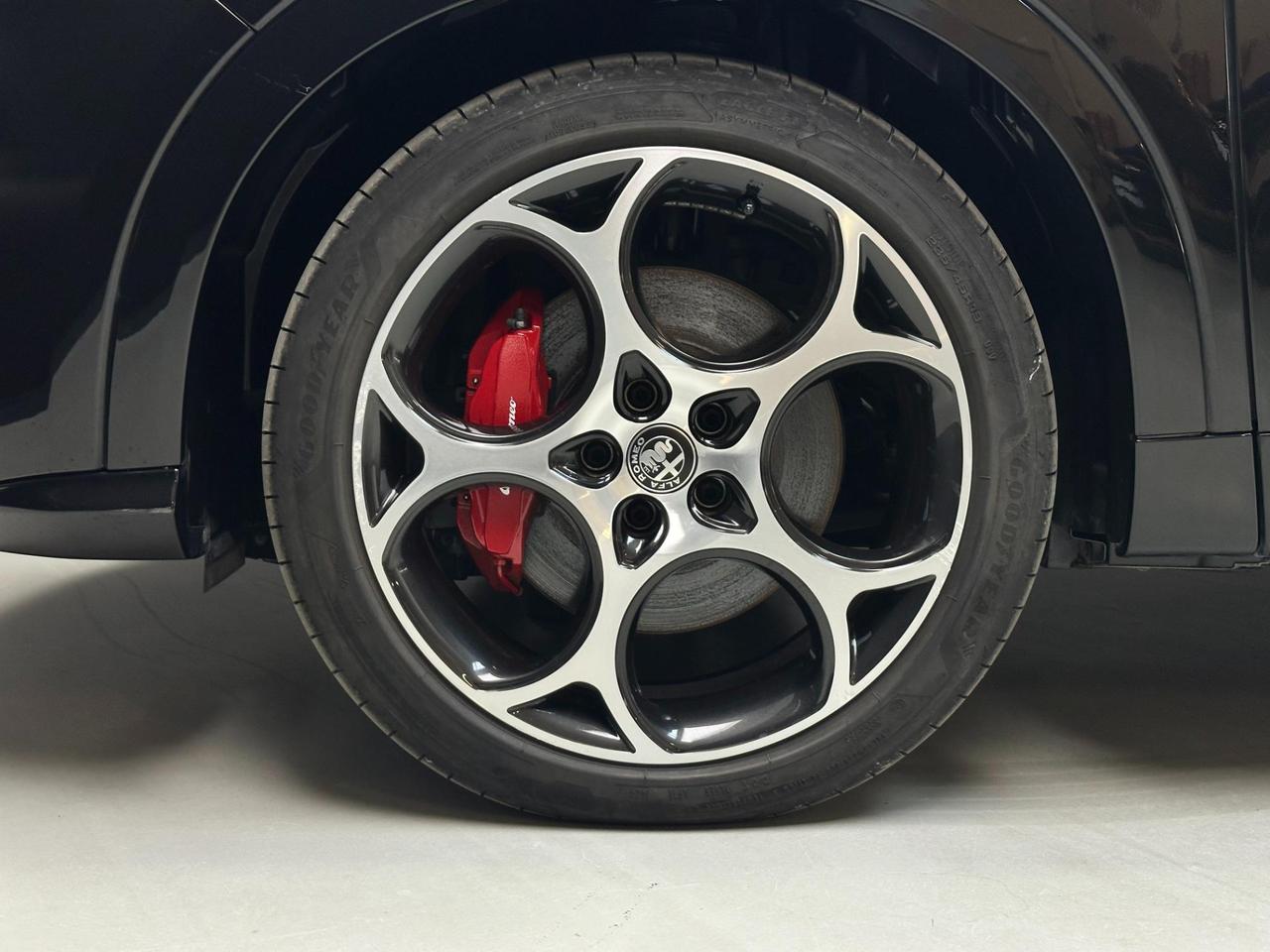 Alfa Romeo Tonale 1.5 hybrid Veloce 160cv tct7