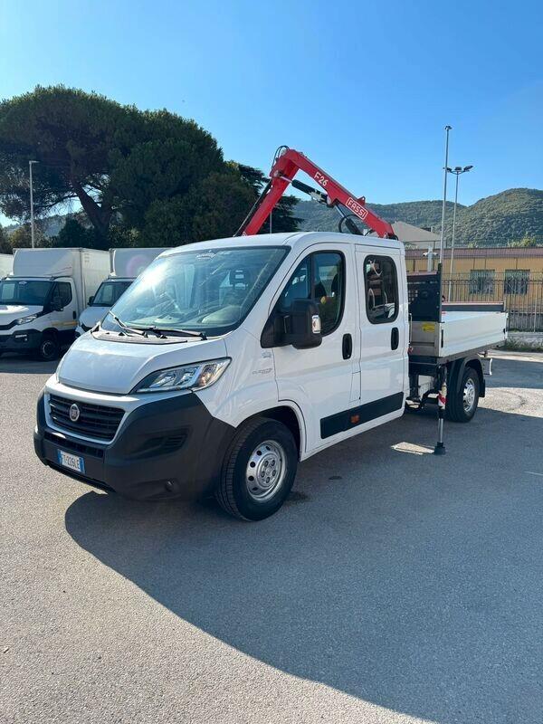 FIAT DUCATO MAXI 2.3 CASSONE 7 POSTI CON GRU