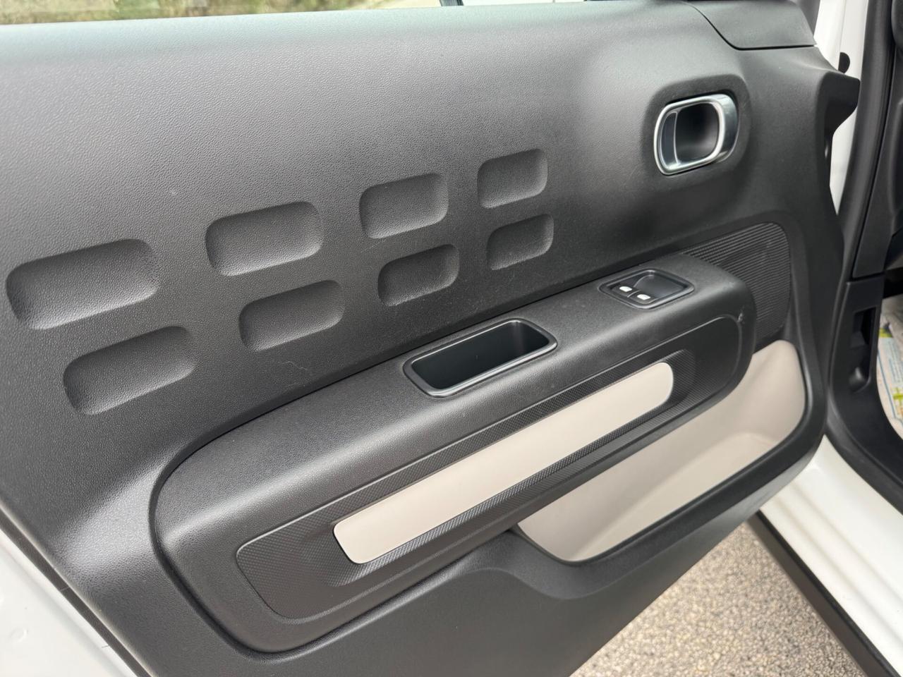 Citroen C3 BlueHDi 100 S&S Feel Pack