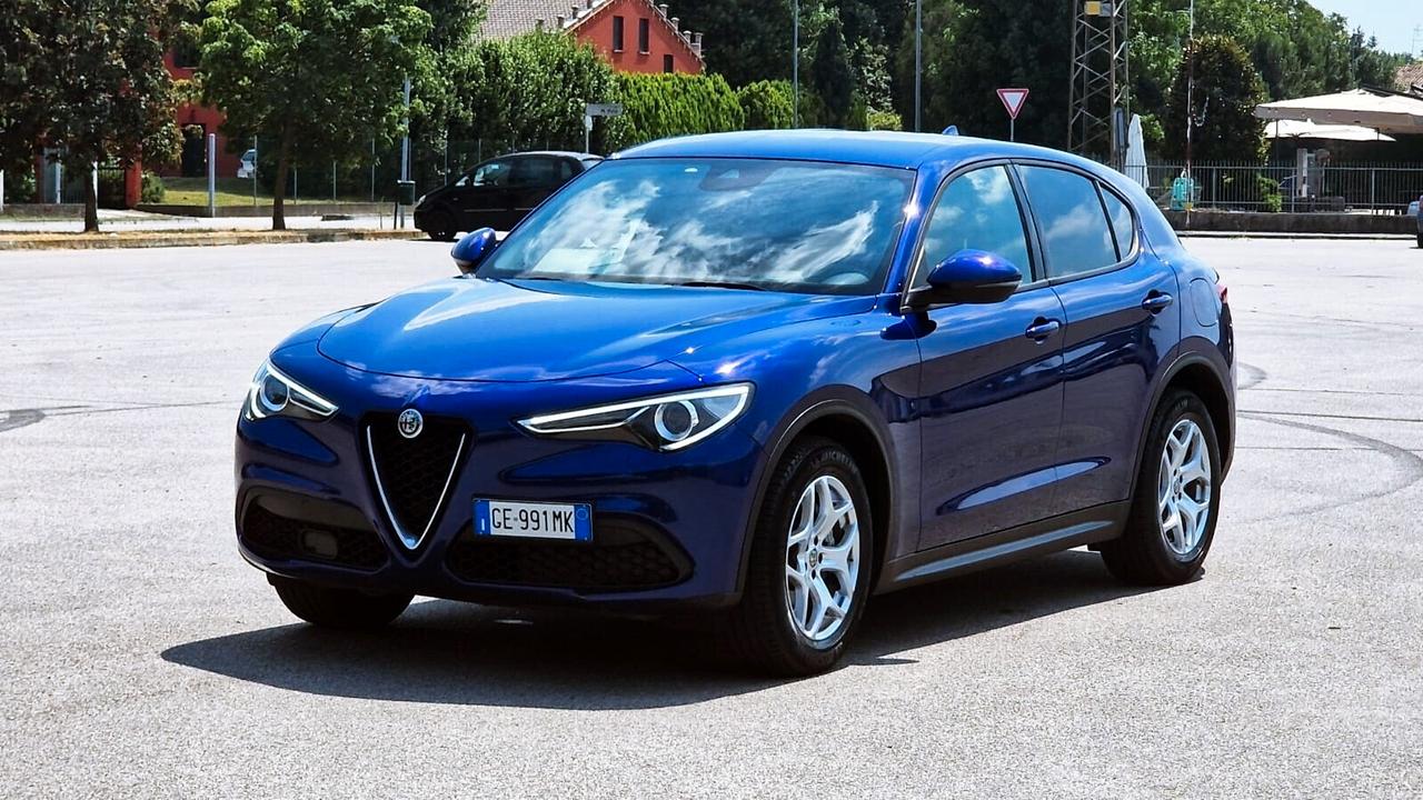 Alfa Romeo Stelvio 2.2 Turbodiesel 190 CV AT8 Q4