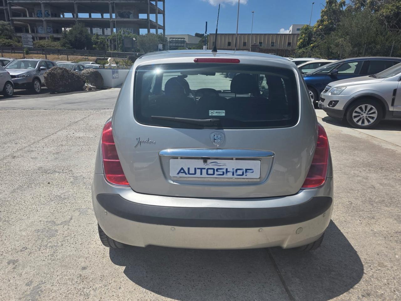 Lancia Ypsilon 1.2 Oro