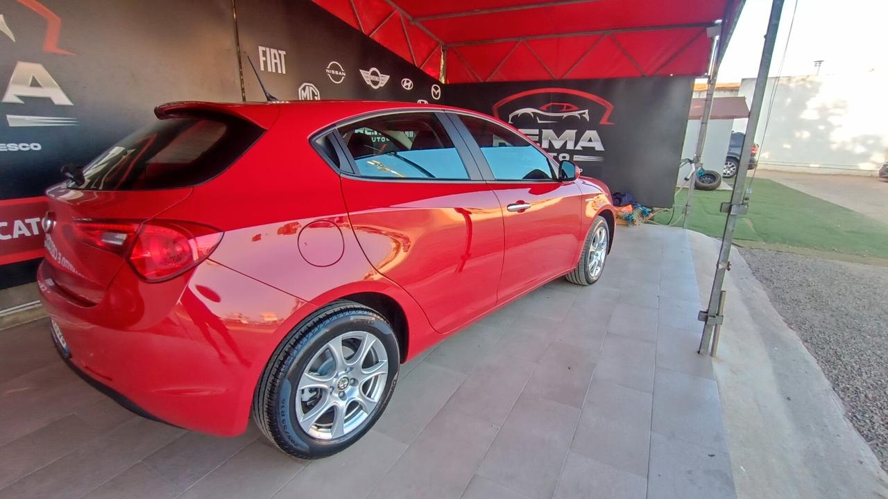 Alfa Romeo Giulietta 1.6 JTDm pari al nuovo 25000km