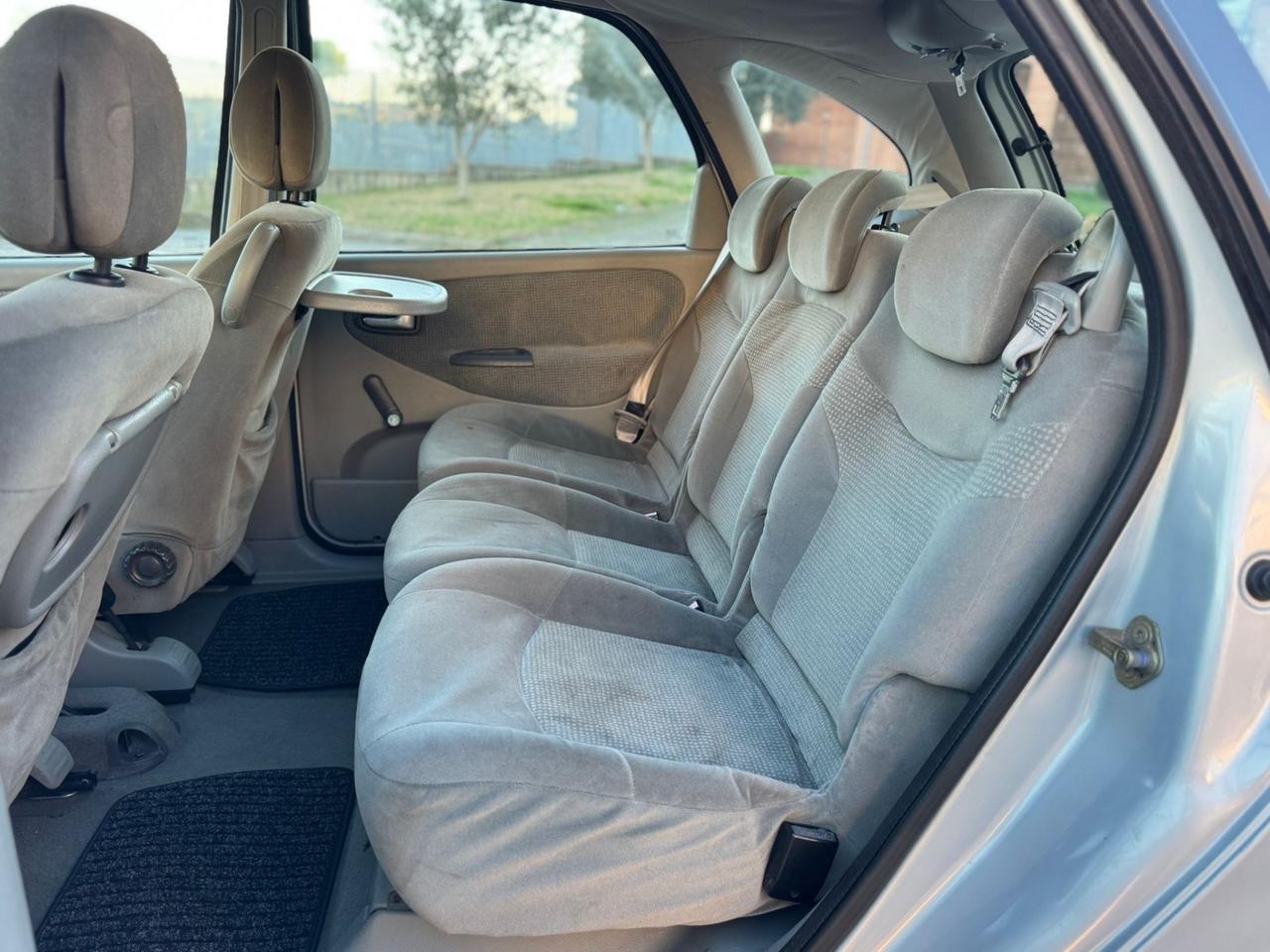 Renault Megane Scénic 1.9 dCi cat Expression