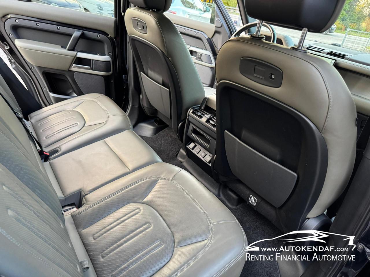 Land Rover Defender 110 110 3.0d i6 mhev SE awd 200cv auto