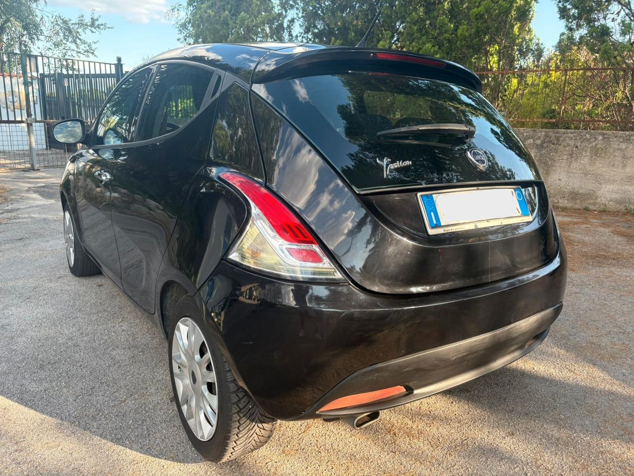 LANCIA YPSILON 1.2 GPL SILVER - 2014