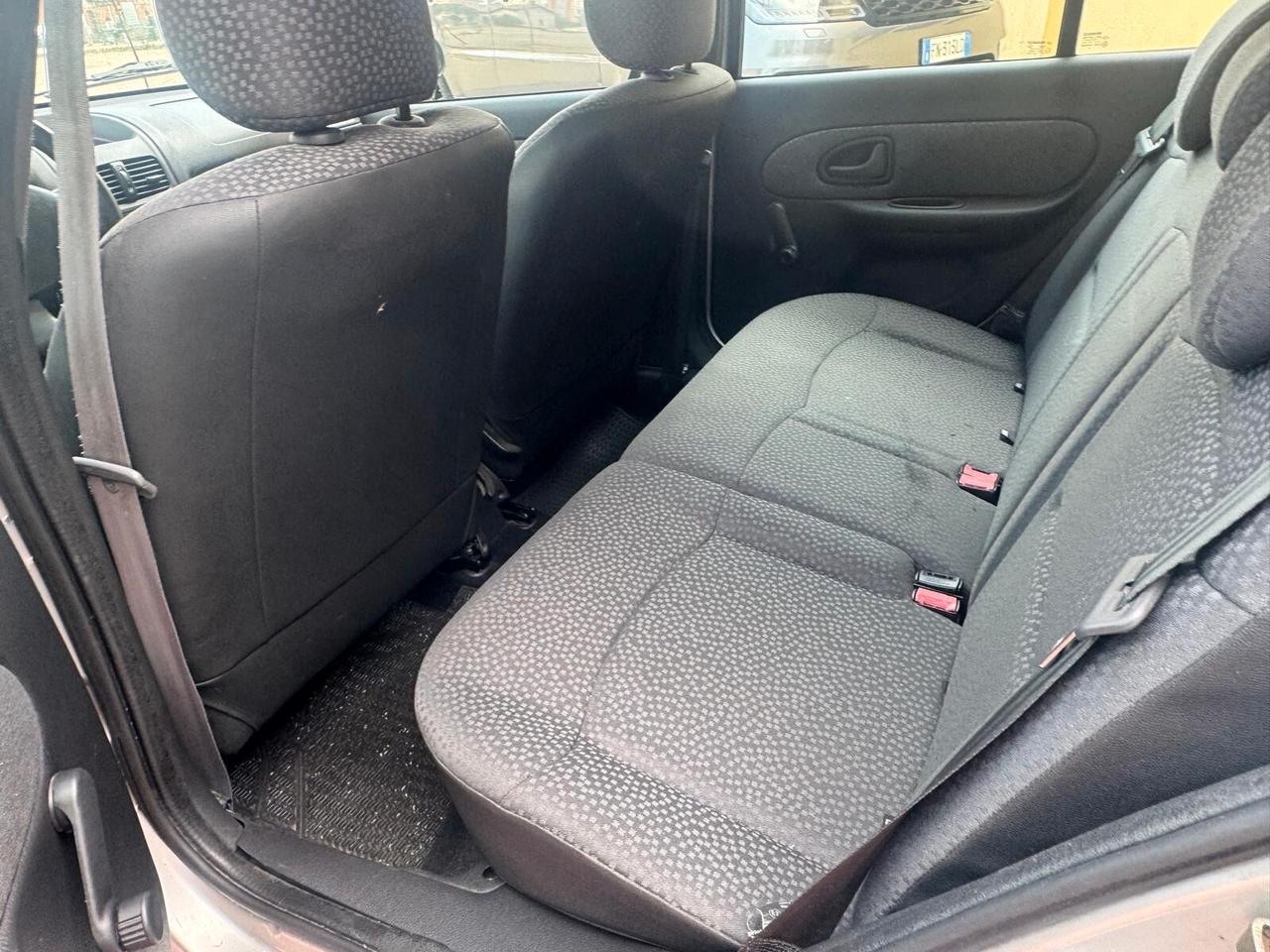 Renault Clio 1.2 5 PORTE GPL 115.000 KM