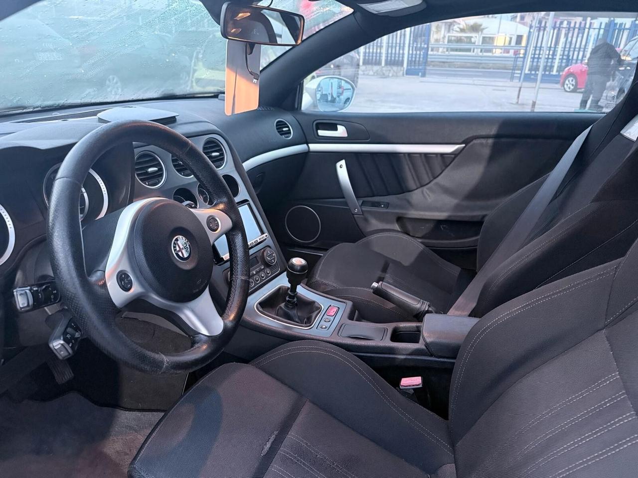 Alfa Romeo Brera 2.4 JTDm 20V 210CV