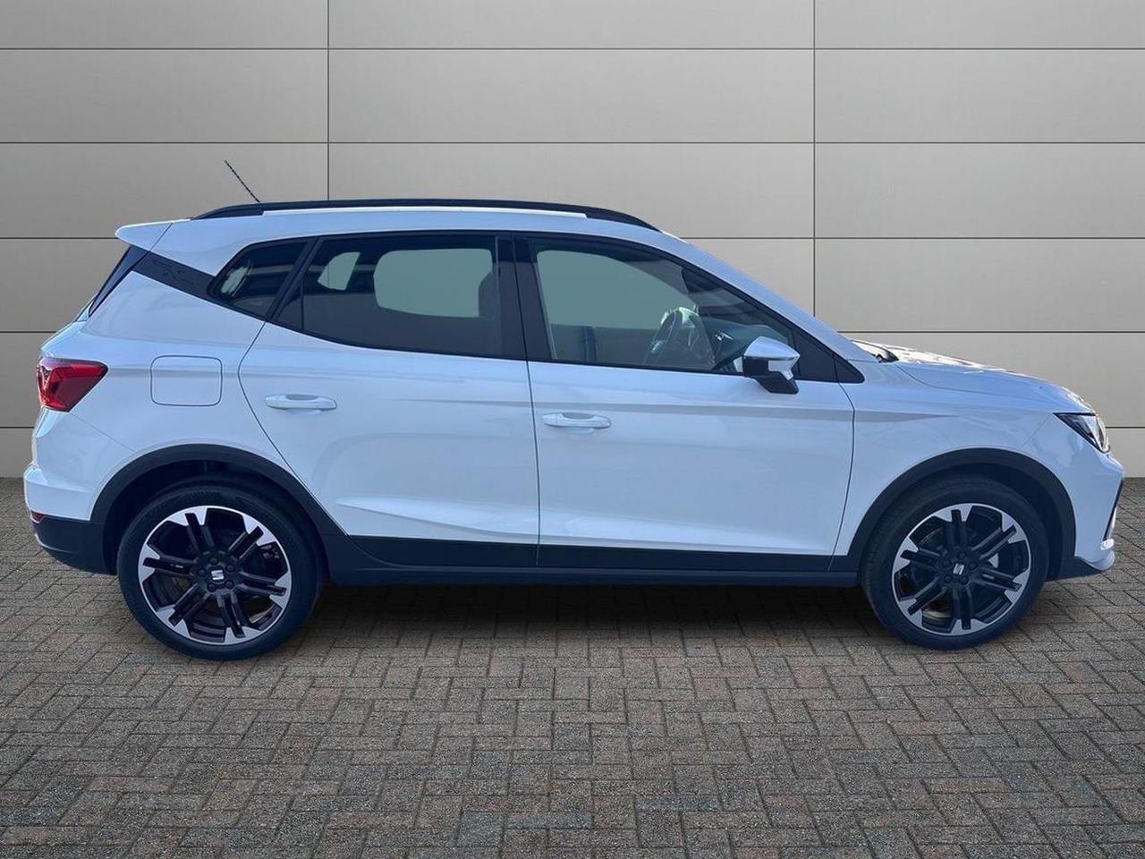Seat Arona 1.0 ecotsi 95cv black edition