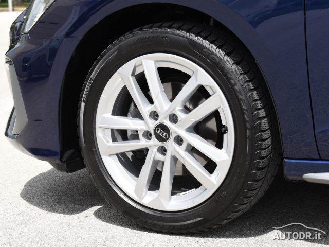 AUDI A3 SPB 30 g-tron S-tronic S-Line MATRIX, NAVI, RETROC