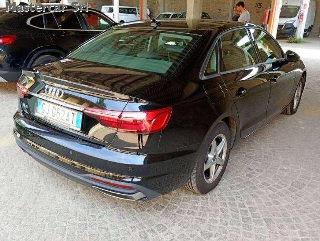 AUDI A4 A4 Berlina 30 2.0 tdi mhev Business 136cv s-tronic