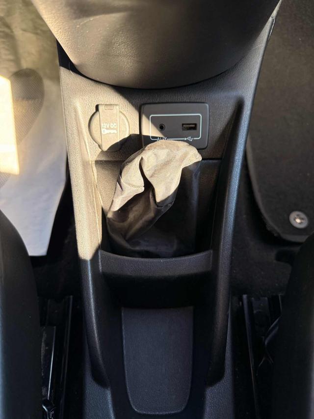 LANCIA Ypsilon 1.2 69 CV 5 porte GPL Ecochic Silver