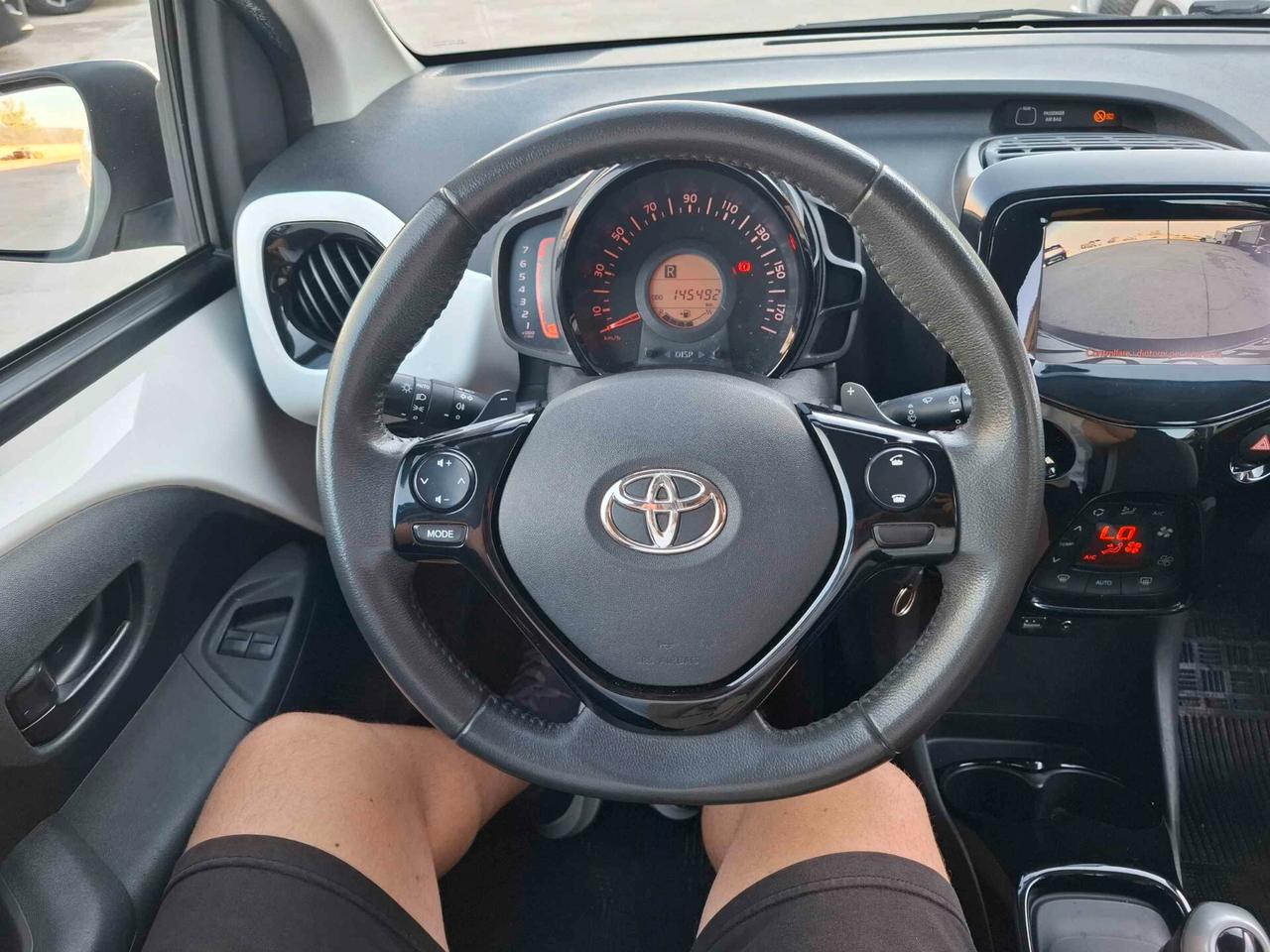 Toyota Aygo 1.0 BENZINA - 2014 AUTOMATICA !!!!!!!!