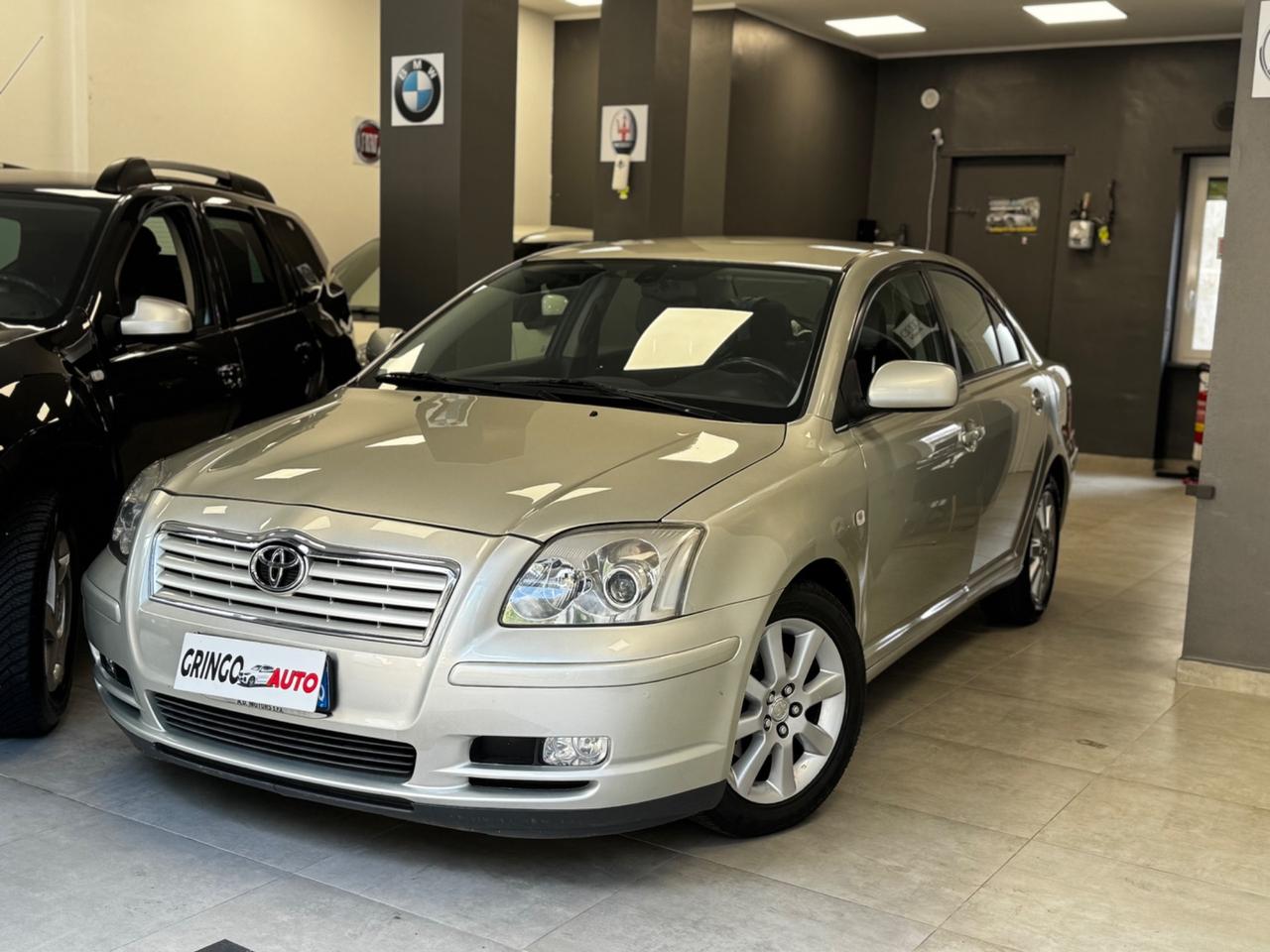 Toyota Avensis 1.8 16V