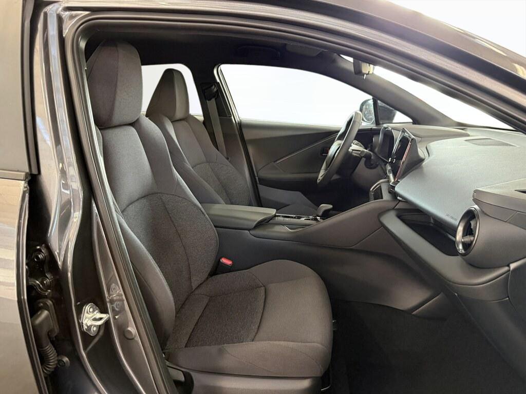 Toyota C-HR 1.8 Hybrid Active E-CVT