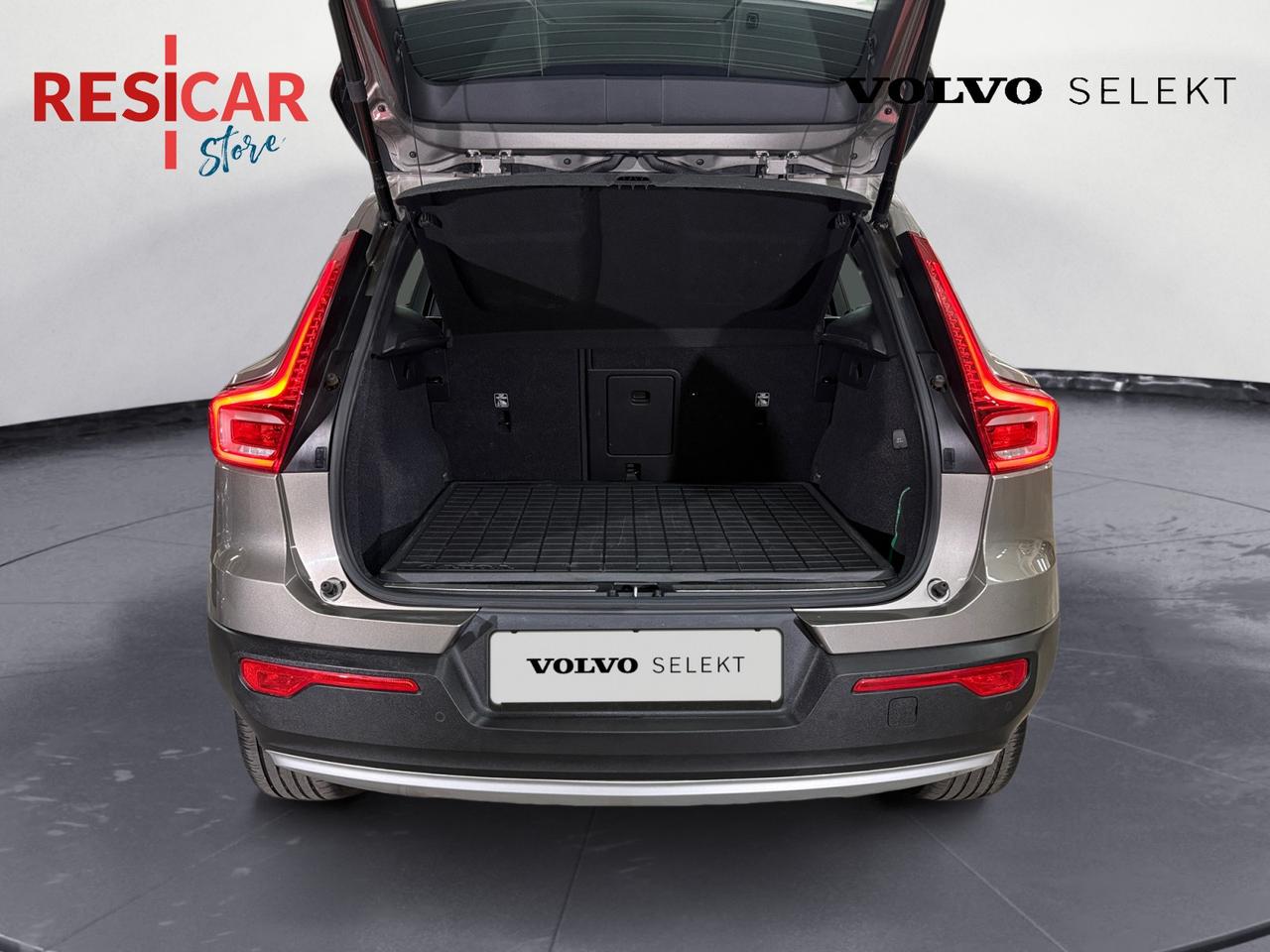 VOLVO XC40 1.5 t5 phev Inscription auto