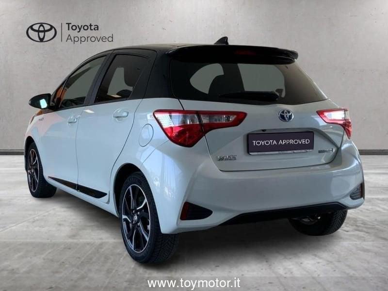 Toyota Yaris 3ª serie 1.5 Hybrid 5 porte Trend "White Edition"