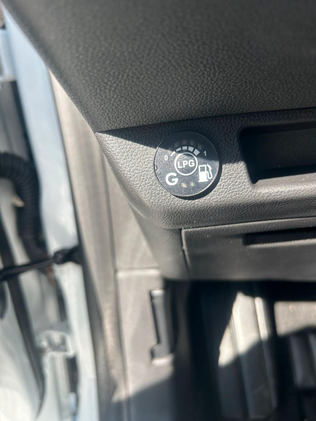Renault Clio ECO-G 100 CV Techno