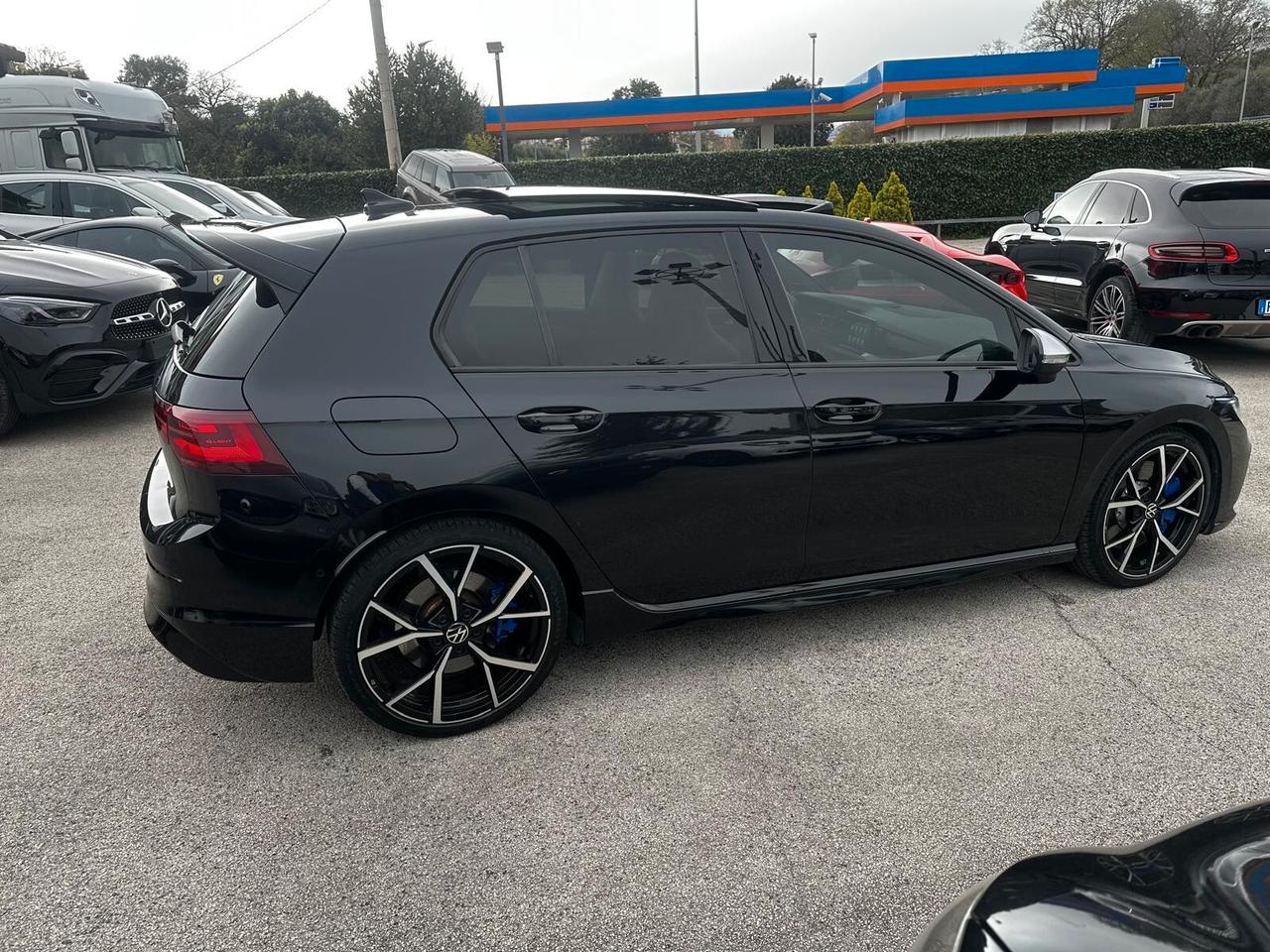 Volkswagen Golf R 2.0 TSI DSG 4Motion /PROMO/ TETTO/ IQ LIGHT/ HARMAN KARDON/ DRIFT MODE/ RETRO CAMERA/ PRONTA CONSEGNA