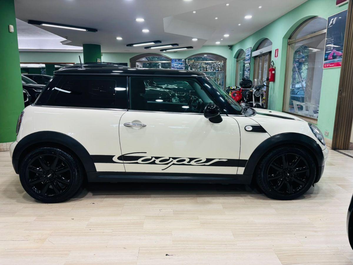 Mini Cooper D 1.6 16V Sport Pack
